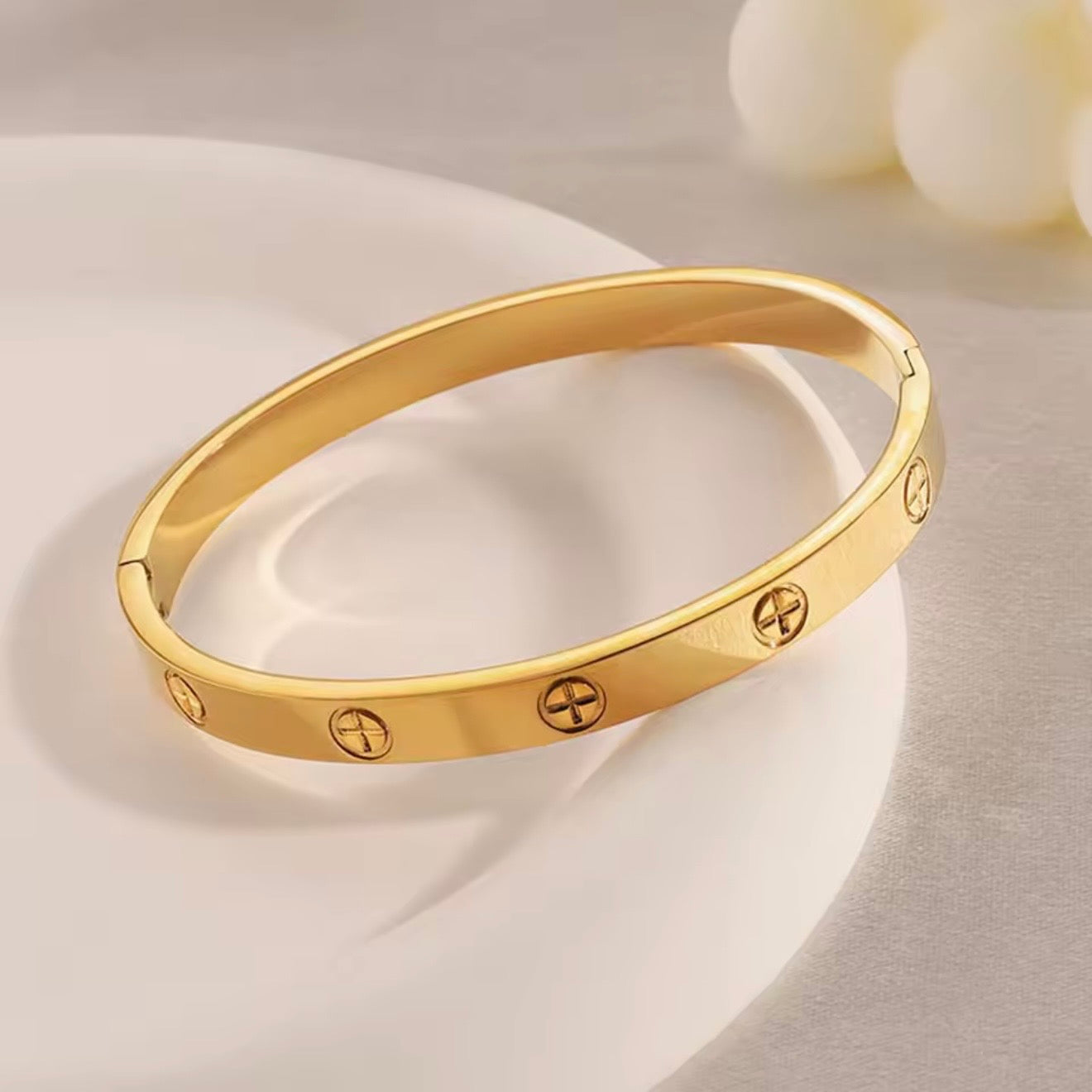 Pink Clover & Gold Luxe Bracelet Stack Set – 4 Piece Layered Bracelet Collection