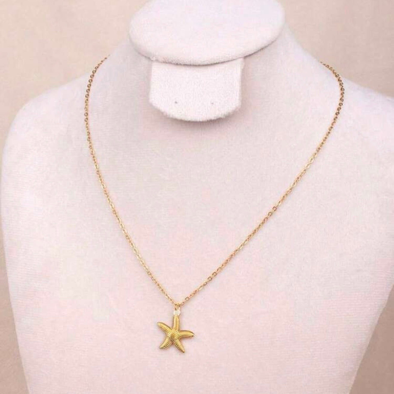 Gold Starfish Pendant Necklace