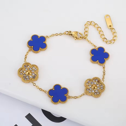 Blue Clover & Crystal Gold Bracelet – Elegant Charm Bracelet