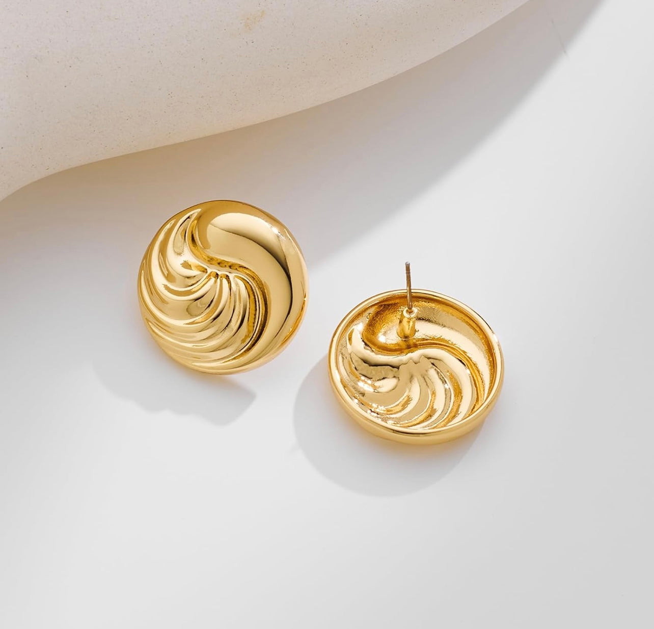 18K Gold Plated Textured Disc Stud Earrings – Hypoallergenic Stainless Stee