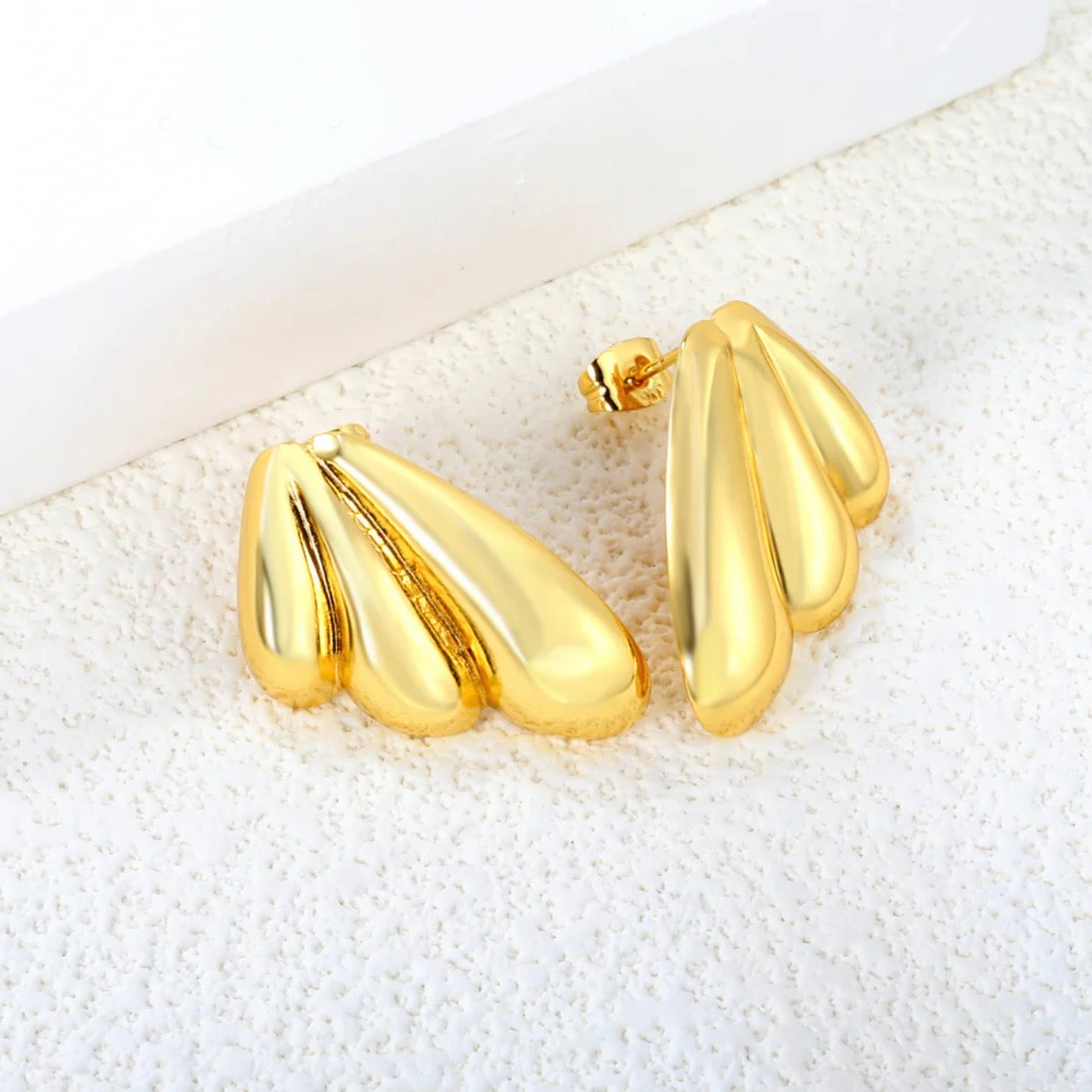 Gold Sculpted Stud Earrings – 18K Gold Plated Stainless Steel