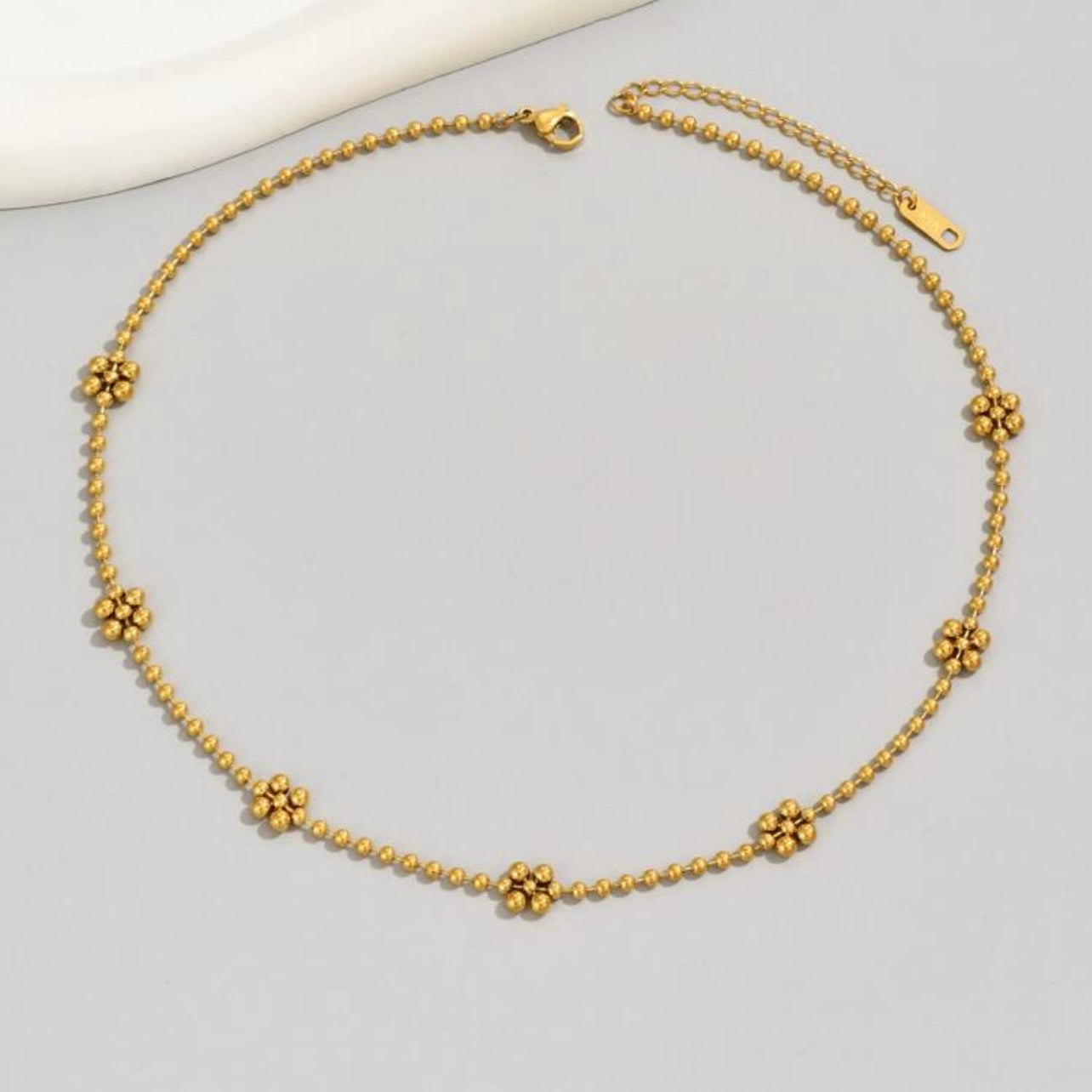 18K Gold Plated Beaded Flower Choker Necklace – Minimalist Dainty Jewelry