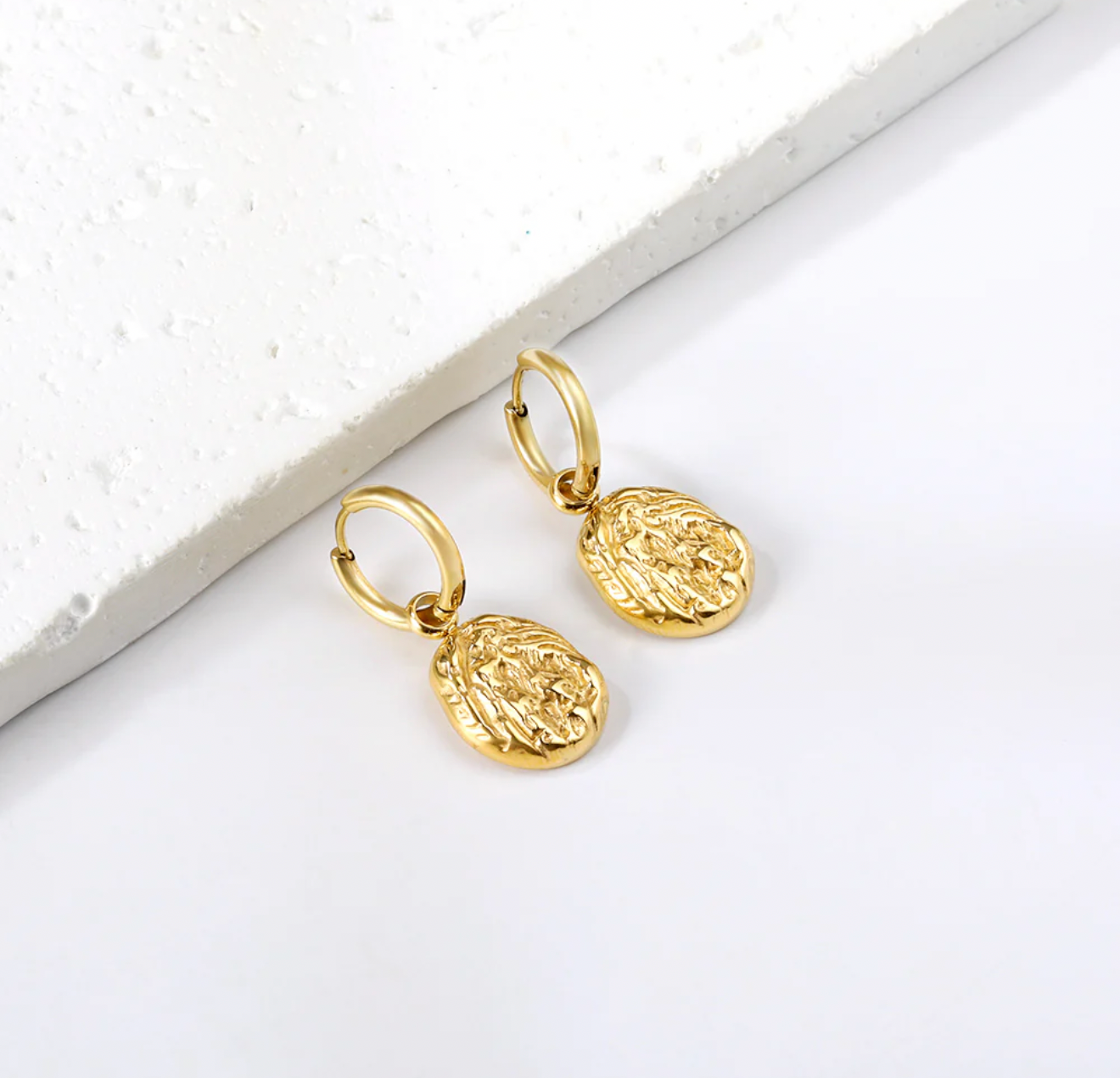 Textured Gold Coin Drop Hoop Earrings – 18K Gold Plated Stainless Steel