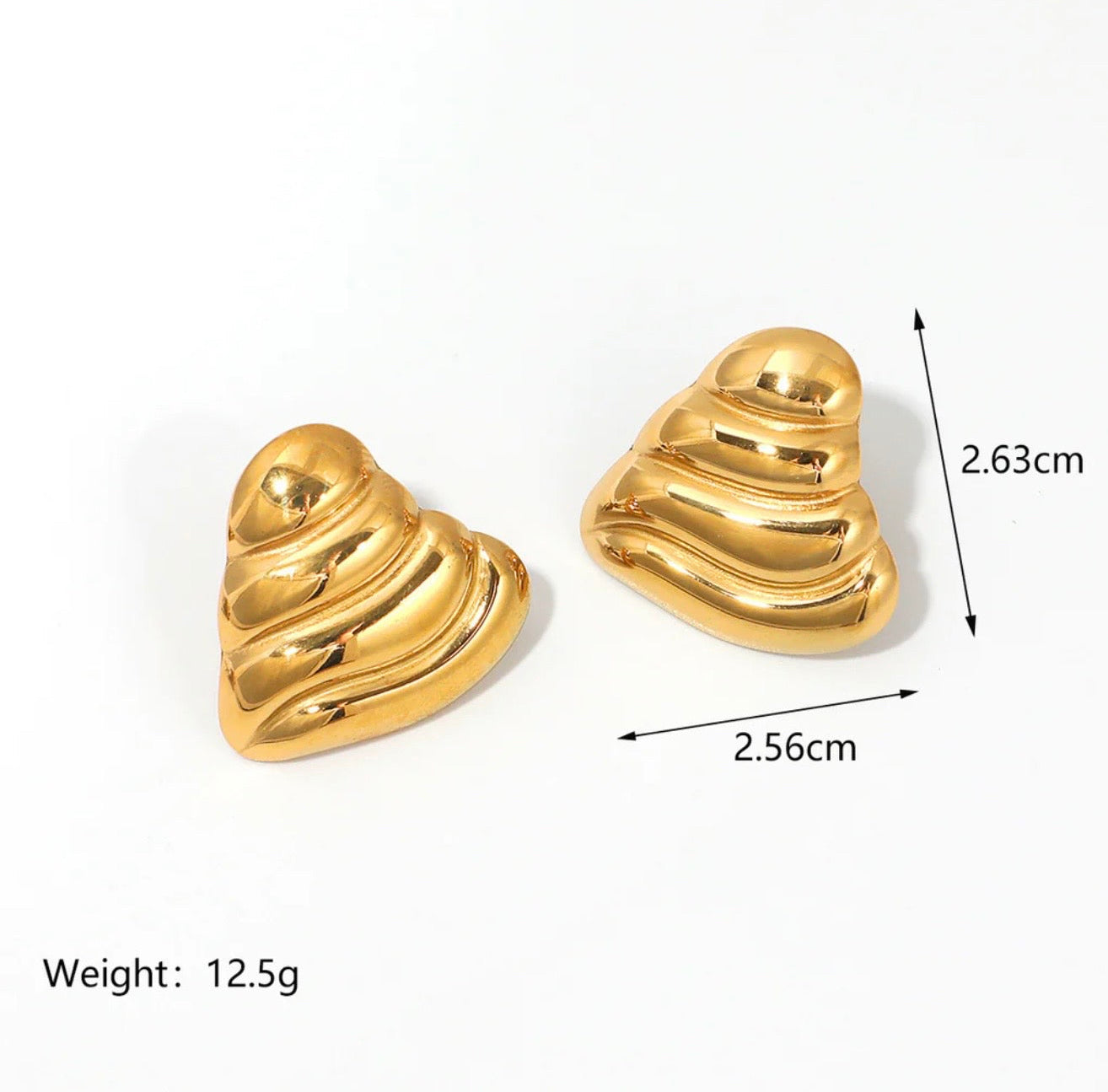 Sculpted Gold Heart Stud Earrings – 18K Gold Plated Stainless Steel
