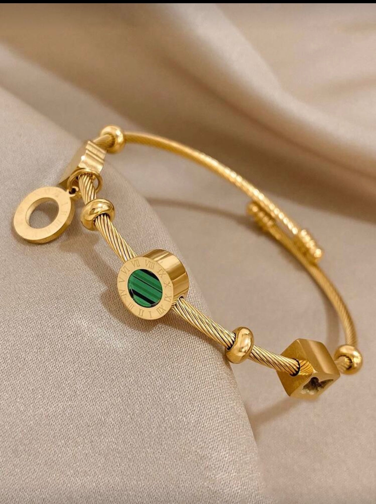 18K Gold Plated Charm Cable Bracelet | Waterproof Stainless Steel