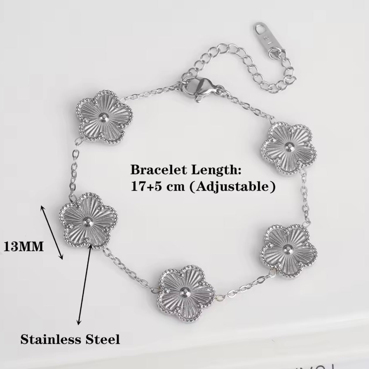 Golden Bloom Flower Bracelet – 18K Gold Plated Stainless Steel (Adjustable)