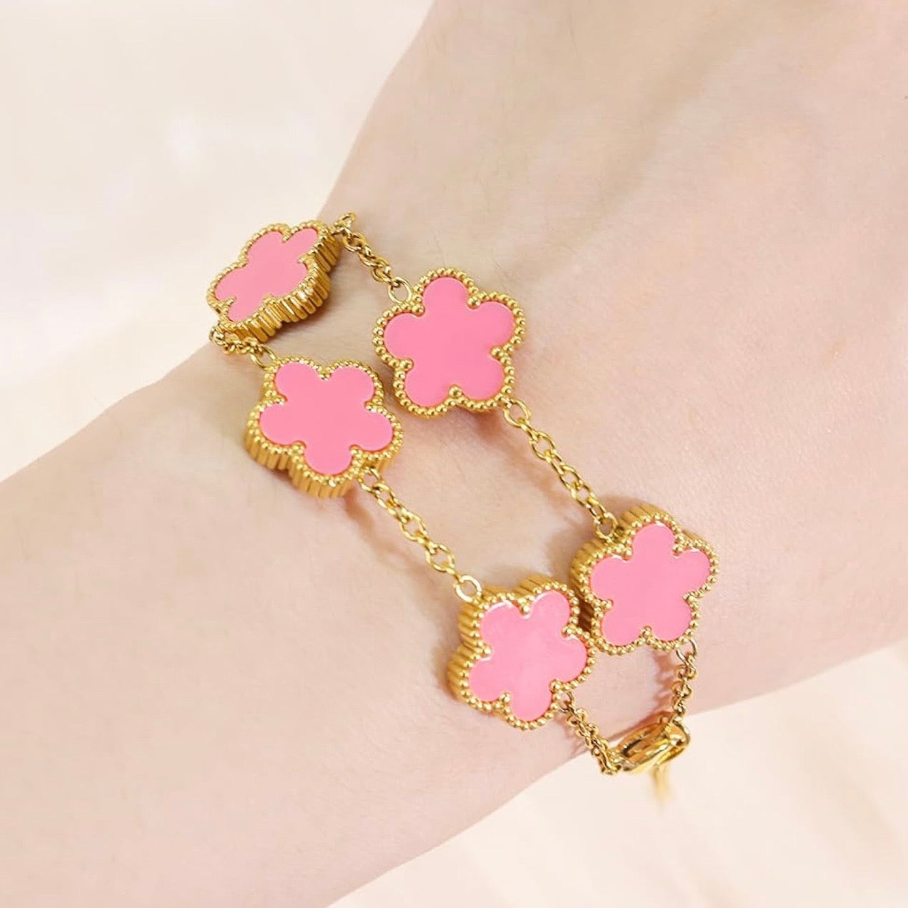 Pink Clover Charm Bracelet – 18K Gold Plated Stainless Steel