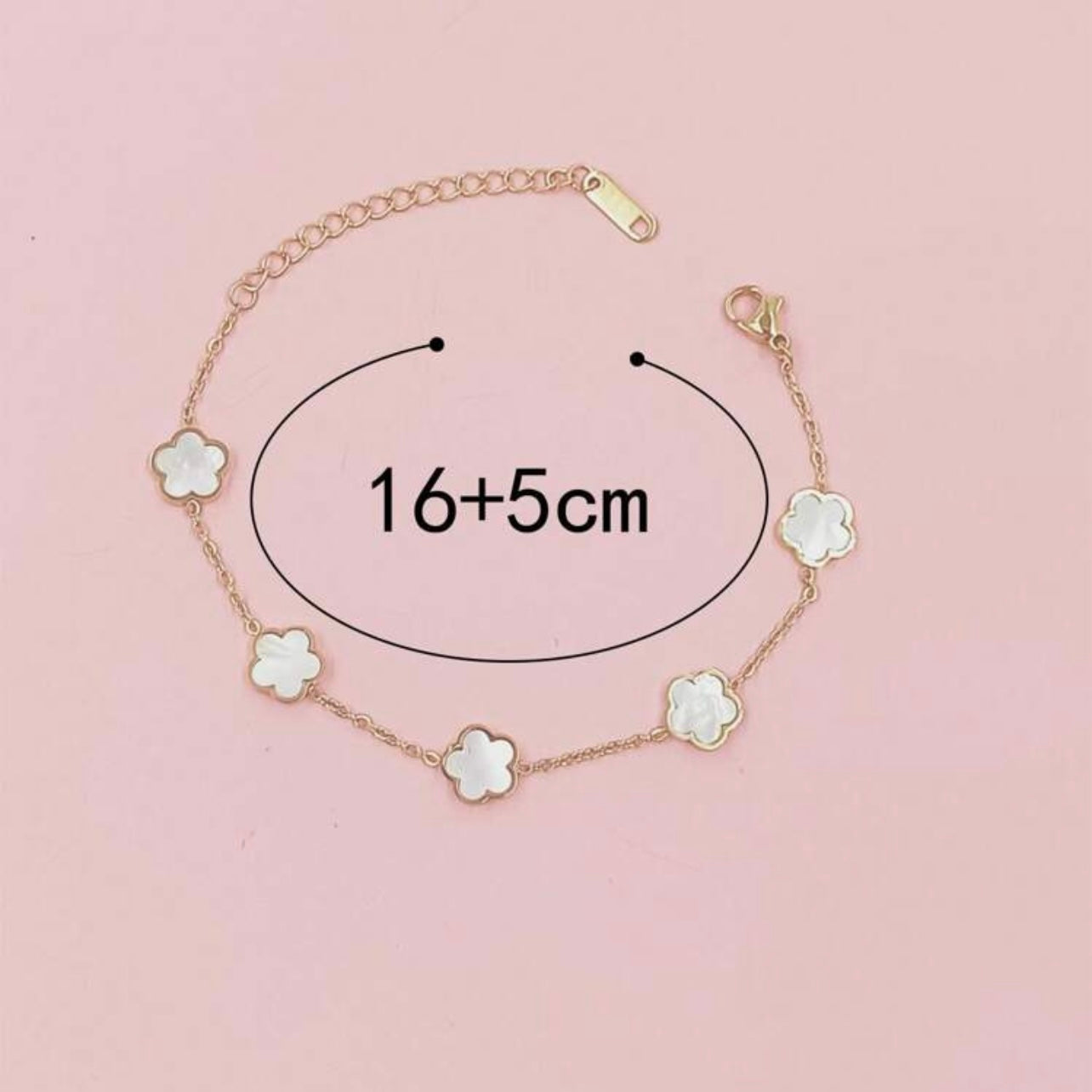 Gold Clover Mother of Pearl Bracelet | Elegant Minimalist Lucky Flower Chain