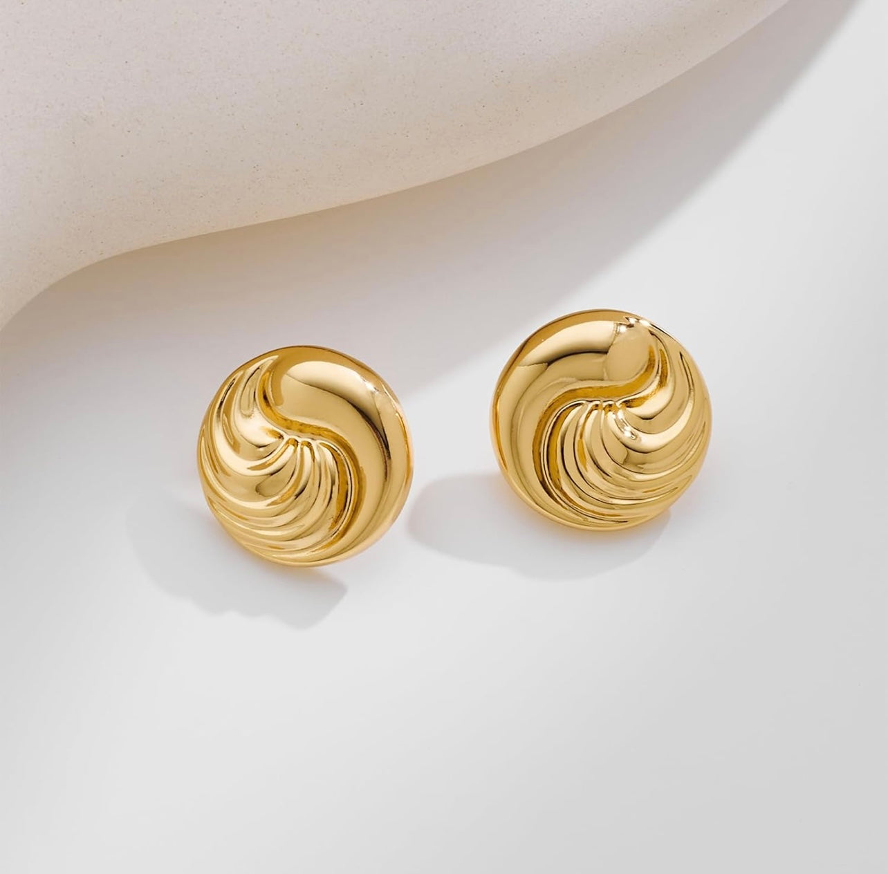 18K Gold Plated Textured Disc Stud Earrings – Hypoallergenic Stainless Stee
